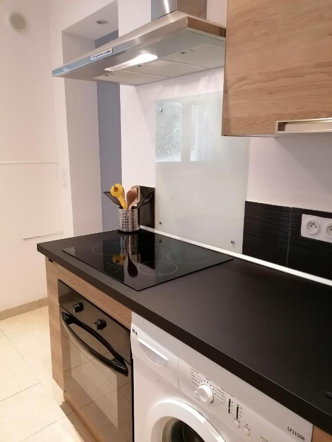 Appartement T2 Rez De Villa Proche Bord De Mer Le Pradet Exteriör bild